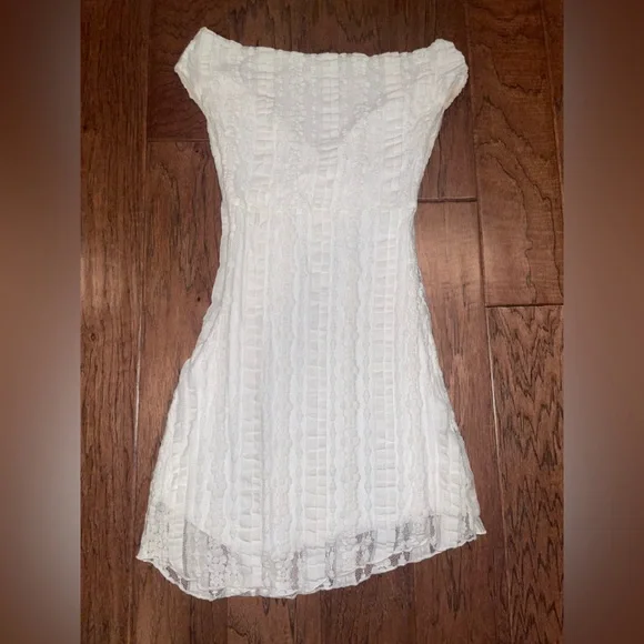 Princess Polly Breezy Off the Shoulder Mini Dress White size 4 - Picture 5 of 12